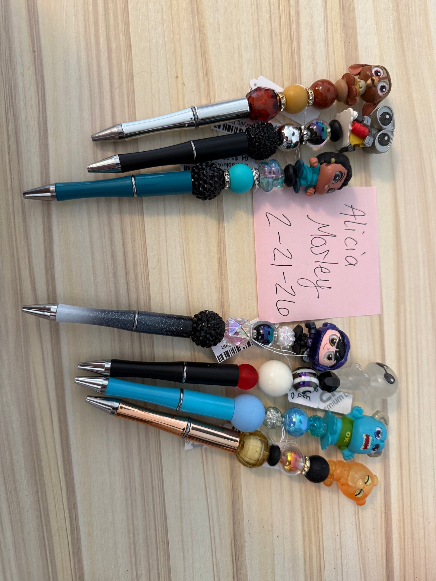 7 Doorable Pens