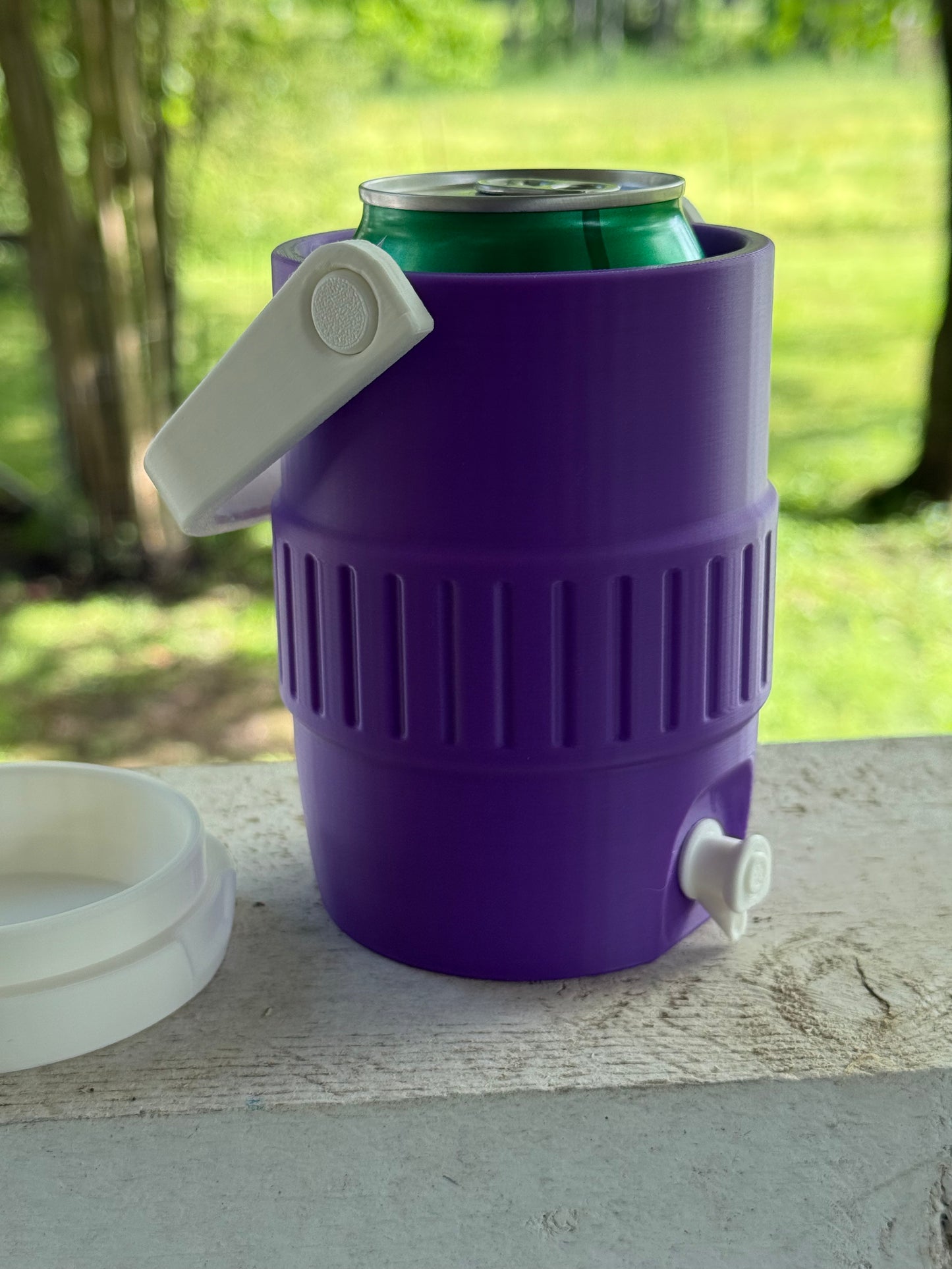 Can Holder | VIRAL Can Cooler